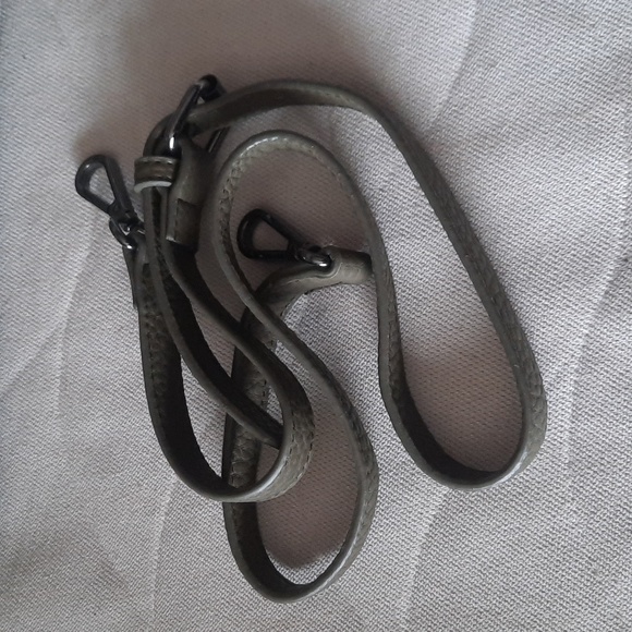 Co-Lab Pebble Tote - Picture 4 of 4